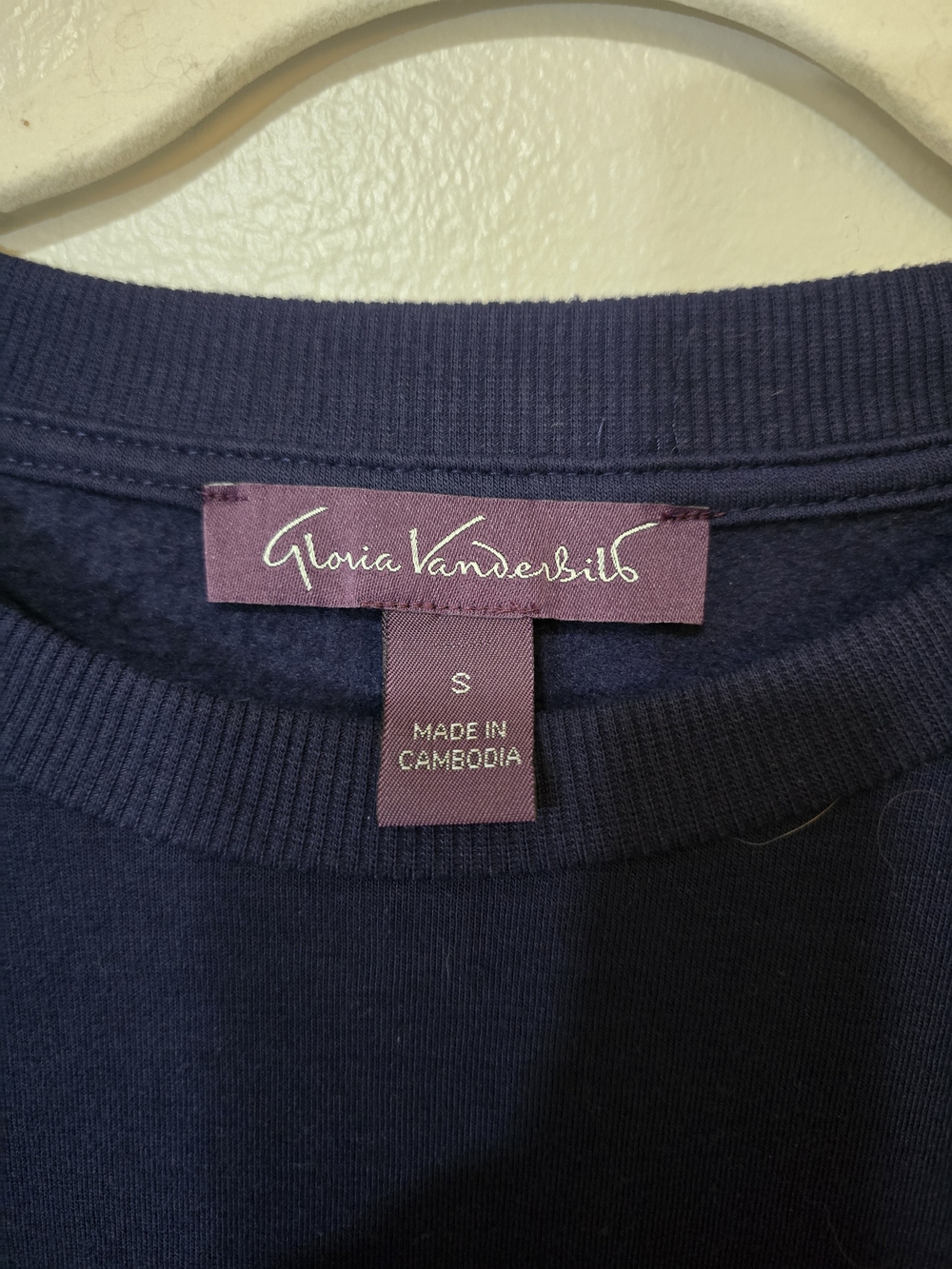 Gloria Vanderbilt Navy Crewneck Sweater - Picture 2 of 4